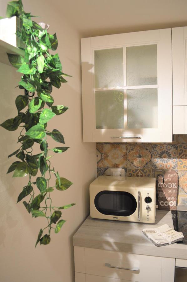 Domu 600 - Suite Mini Appartamento Cagliari Centro Storico Extérieur photo